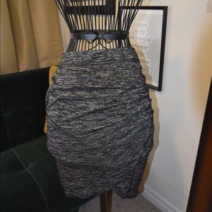 Aritzia skirt